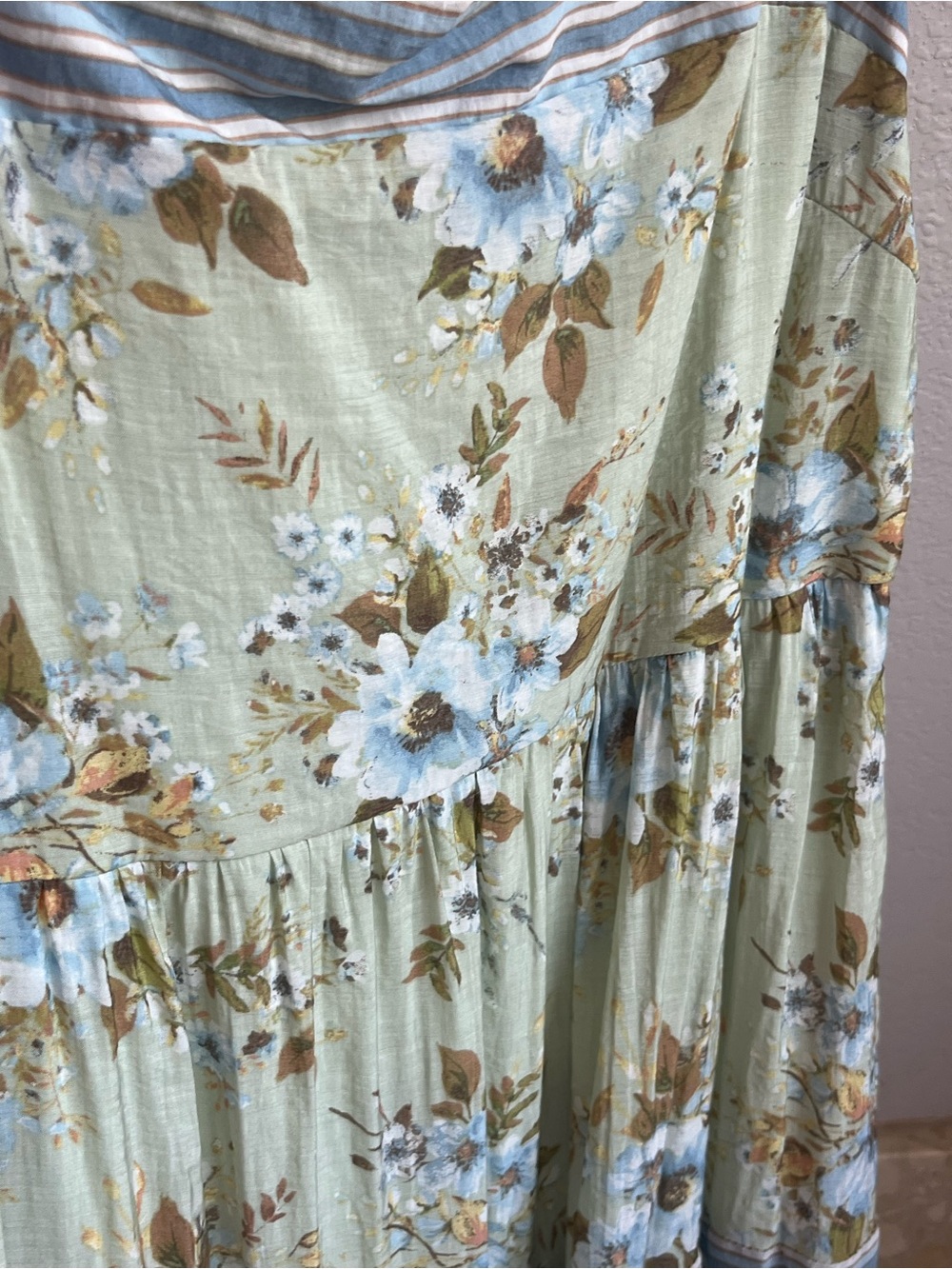 Sweet Wanderer Floral Tie Strap Tiered Maxi Dress Size Large - Picture 7 of 13